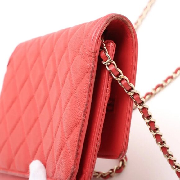 Chanel CC Logo Filigree Caviar Skin Chain Wallet Bag Red - Picture 14 of 15